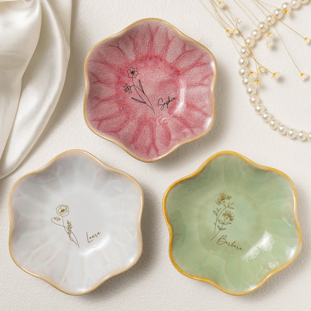 Custom Birth Flower Line Art Gifts For Her, Friends, Sisters - Personalized Jewelry Dish