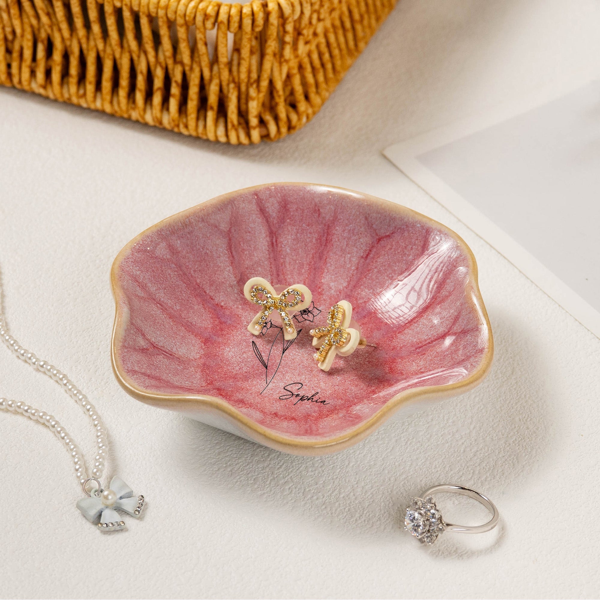 Custom Birth Flower Line Art Gifts For Her, Friends, Sisters - Personalized Jewelry Dish