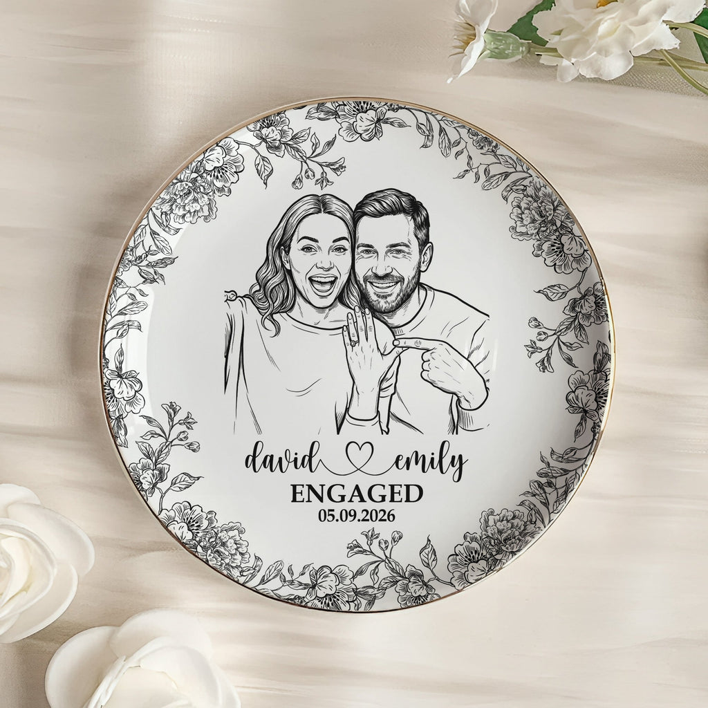Custom Couple Portrait Ring Dish Engagement Gift For Her - Personalized Jewelry Dish