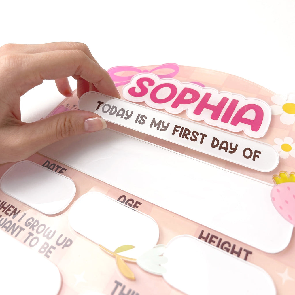 Daisy And Ribbon Theme 1St Day Of School Reusable - Personalized First And Last Day School Sign