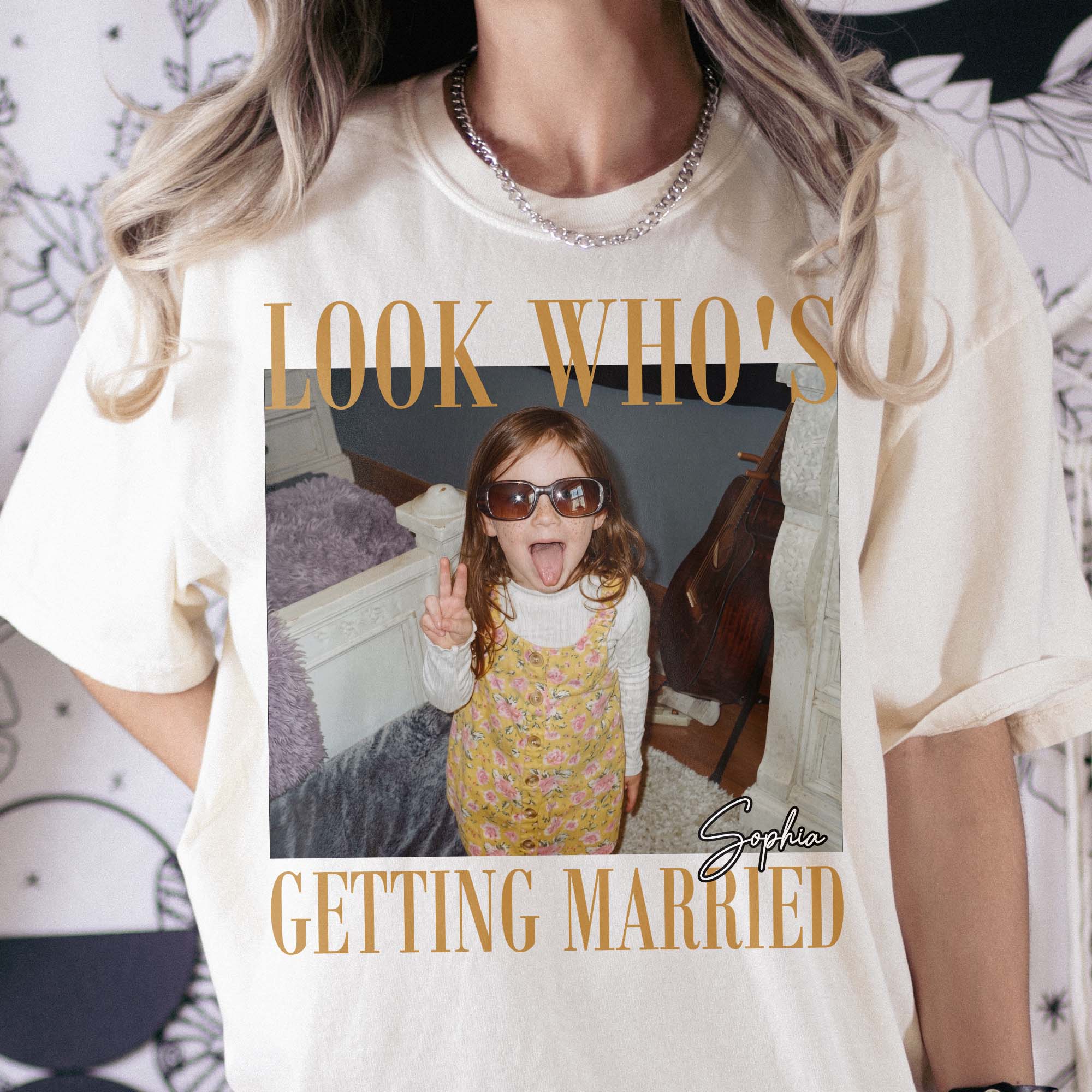 Look Who's Getting Married Wedding Party Bachelor Party Gifts - Personalized Shirt