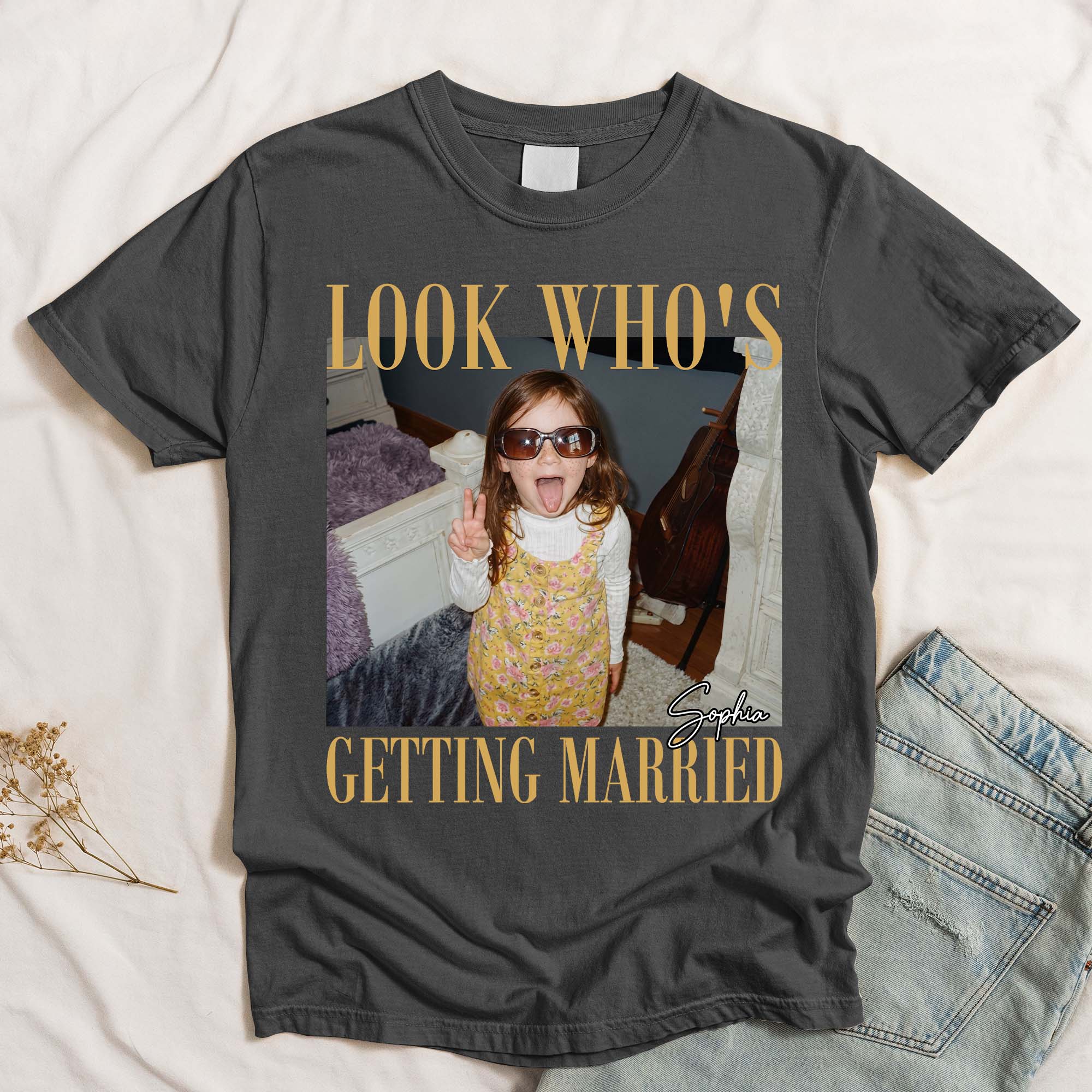 Look Who's Getting Married Wedding Party Bachelor Party Gifts - Personalized Shirt