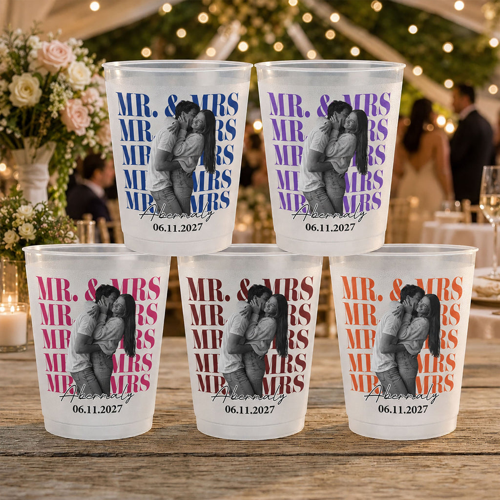 Mr. & Mrs, Wedding Cups, Frosted Cups, Wedding Toast Cups - Personalized Cups