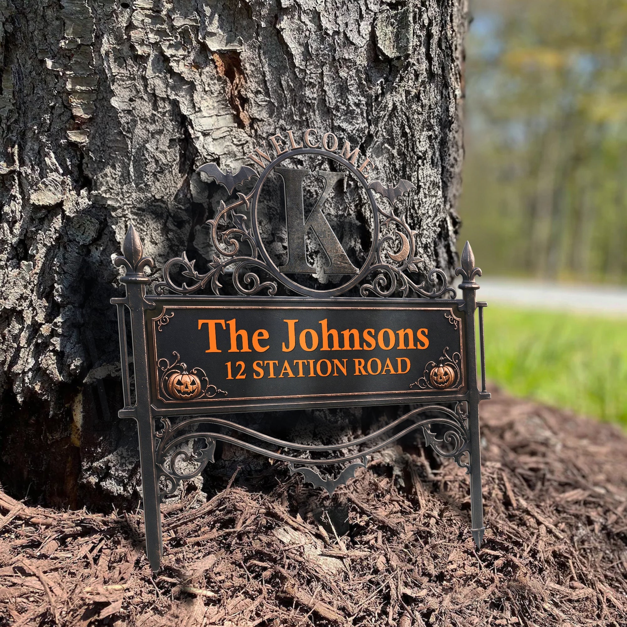 Welcome Family Name Monogram - Personalized Garden Stake