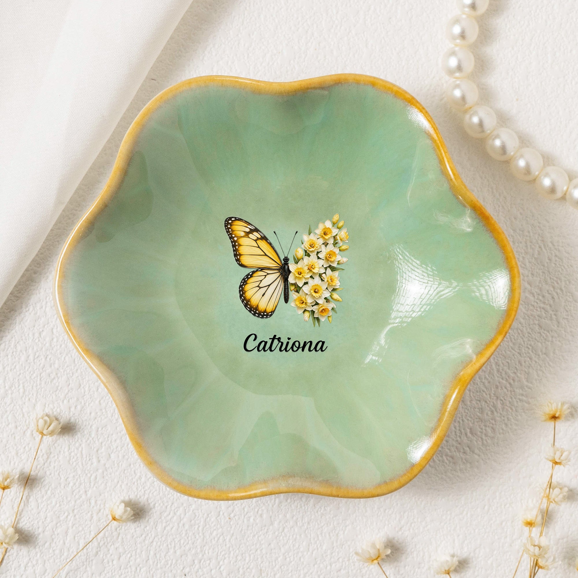 Name & Birth Flower Ring Dish Gifts For Her, Friends, Sisters - Personalized Jewelry Dish